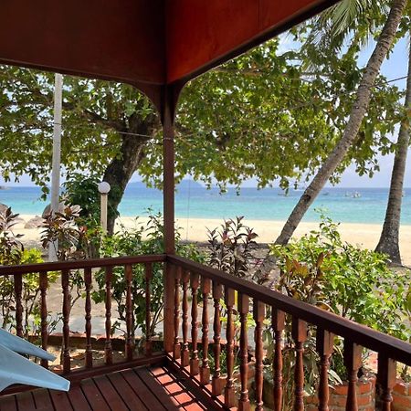 Salang Sayang Resort , Pulau Tioman Kampong Ayer Batang Luaran gambar