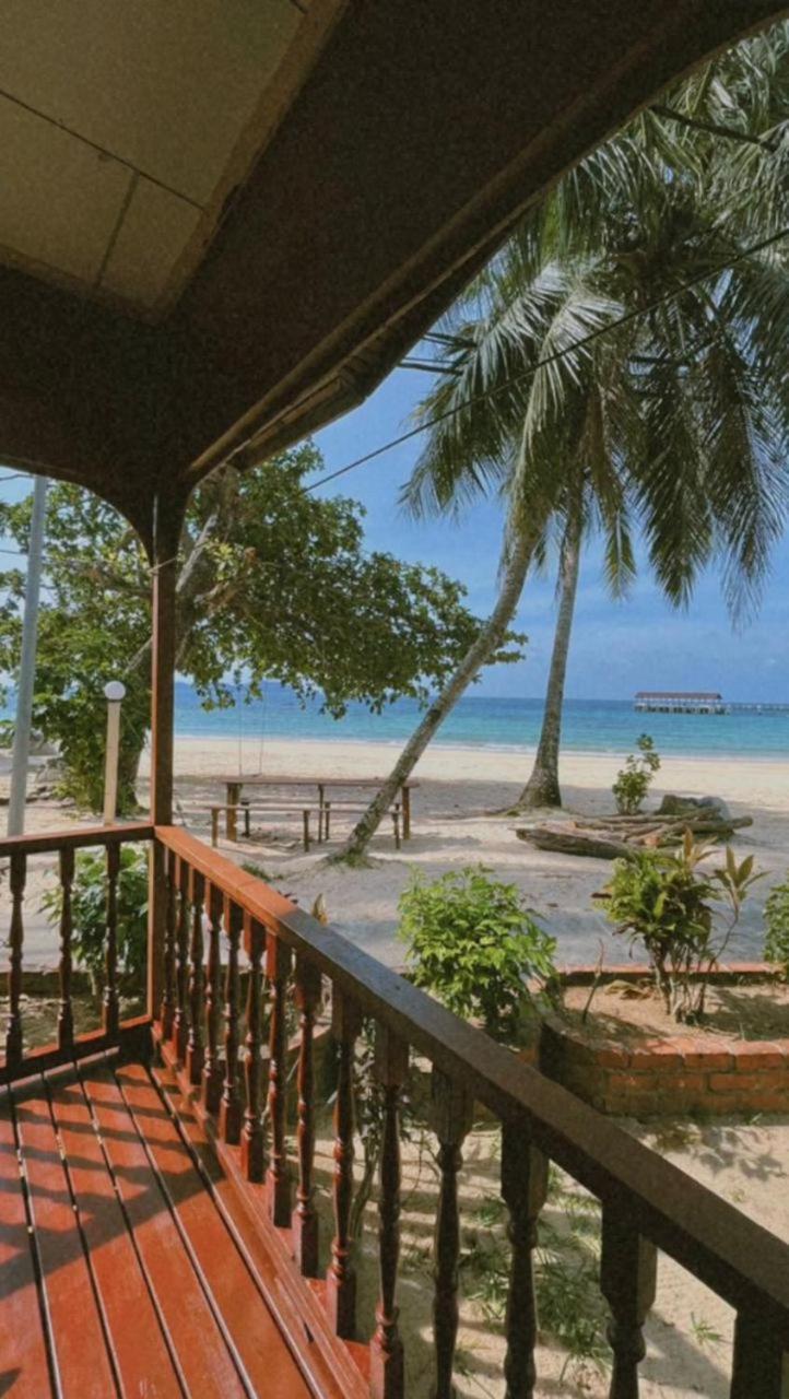 Salang Sayang Resort , Pulau Tioman Kampong Ayer Batang Luaran gambar