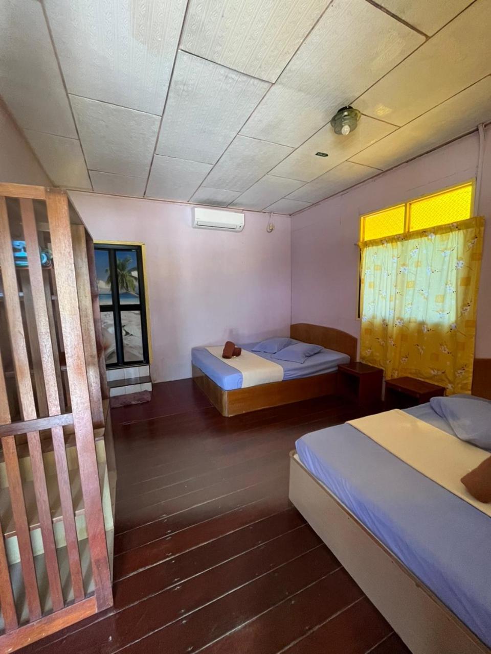 Salang Sayang Resort , Pulau Tioman Kampong Ayer Batang Luaran gambar