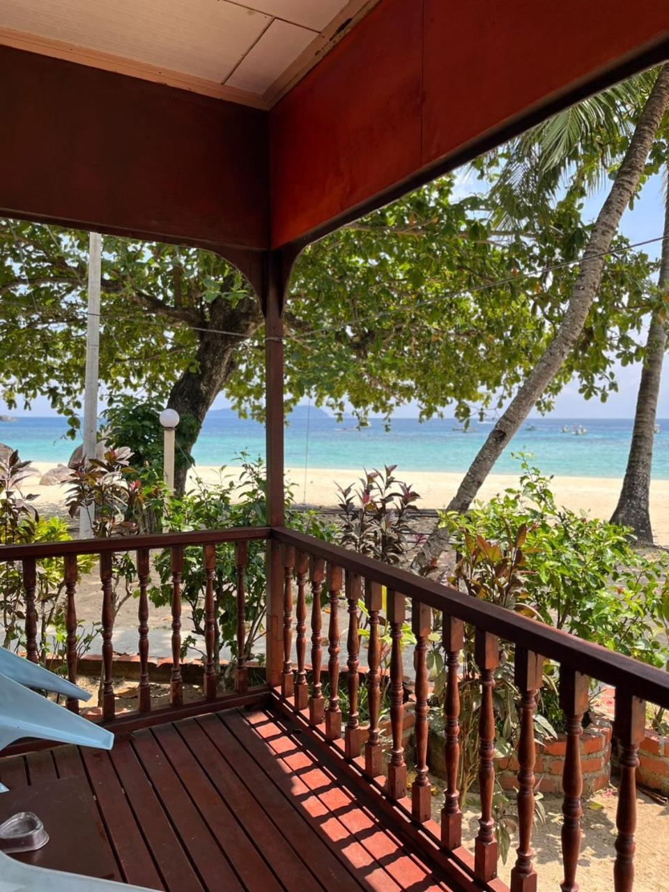 Salang Sayang Resort , Pulau Tioman Kampong Ayer Batang Luaran gambar